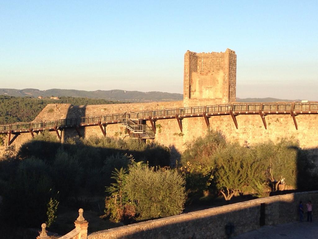 B&B In Piazza Monteriggioni Exteriér fotografie