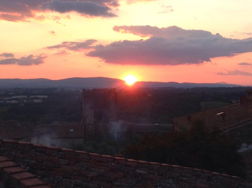 B&B In Piazza Monteriggioni Exteriér fotografie