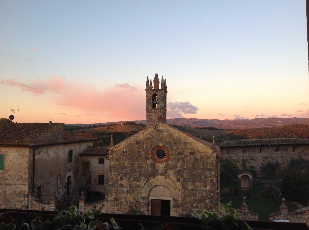 B&B In Piazza Monteriggioni Exteriér fotografie